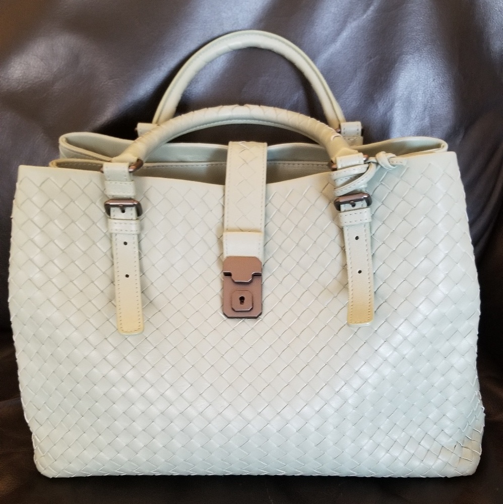 Bottega Veneta Roma Large Intrecciato Tote Bag